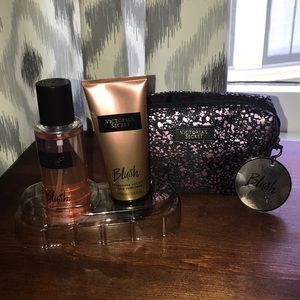 Victoria’s Secret Blush gift set!